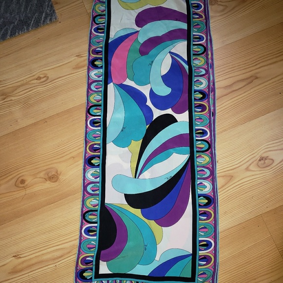 Emilio Pucci - Picture 3 of 6